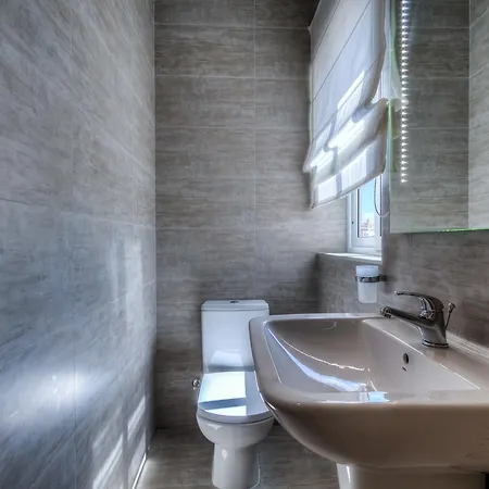 Duplex Luxury Gzira
